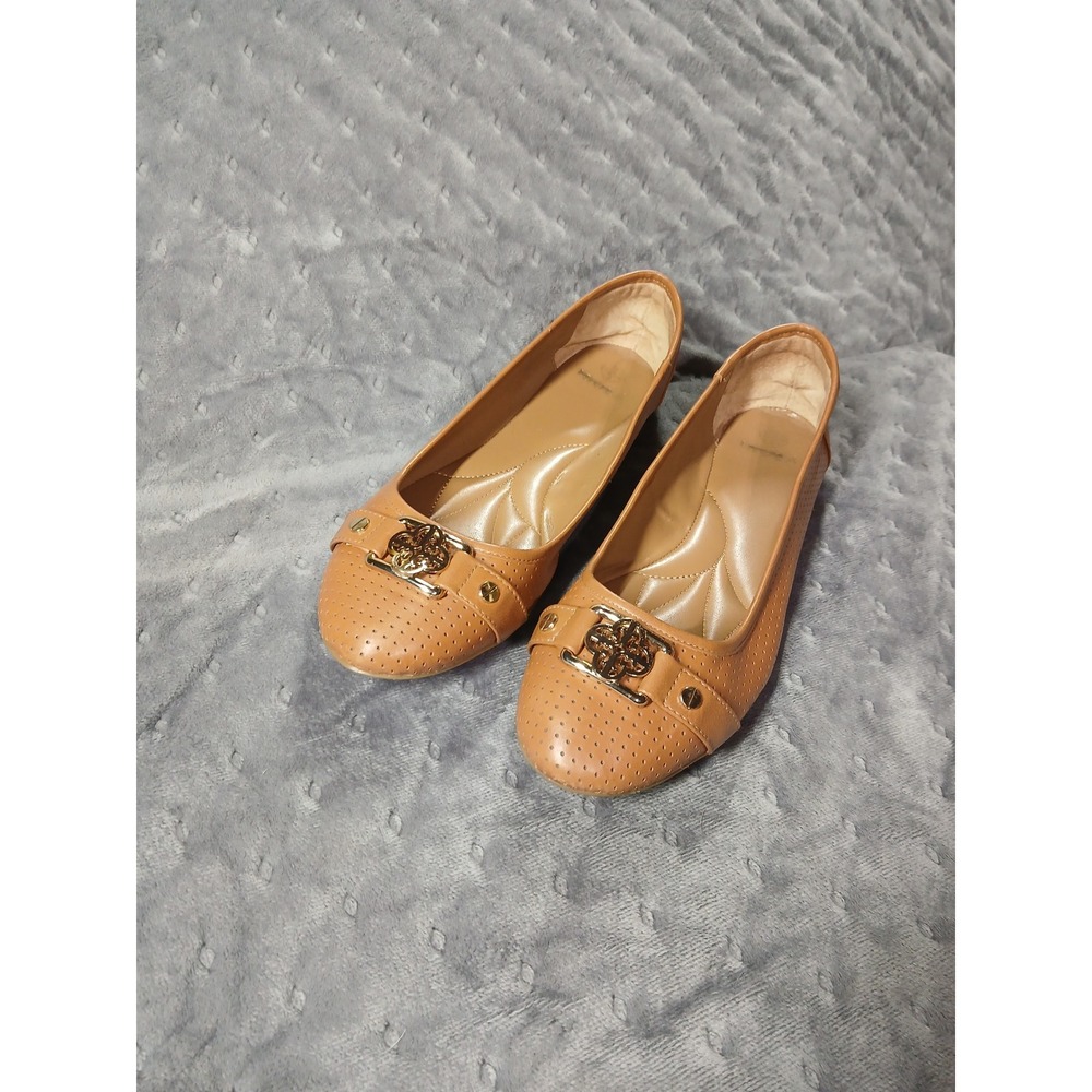 Isola Tan Perforated Leather Ballet Flats Gold Hardware Buckle Accents 9.5 - Picture 6 of 6